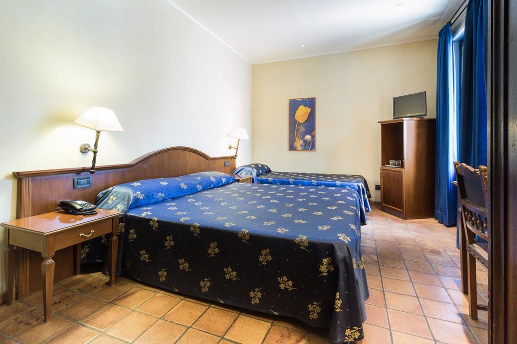 Hotel Columbus روما المظهر الخارجي الصورة